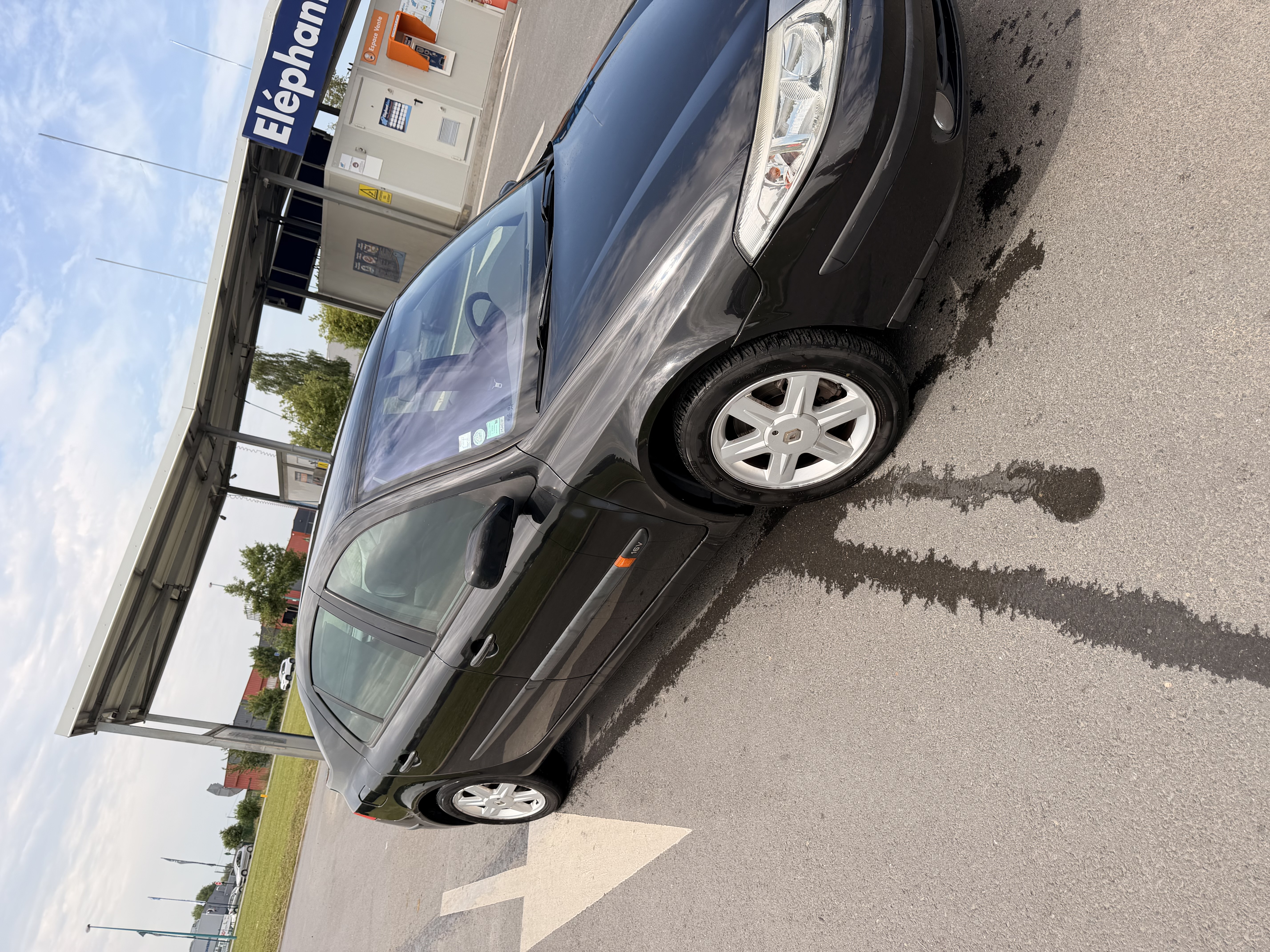 Photo 2 - Renault Laguna 1.6 essence